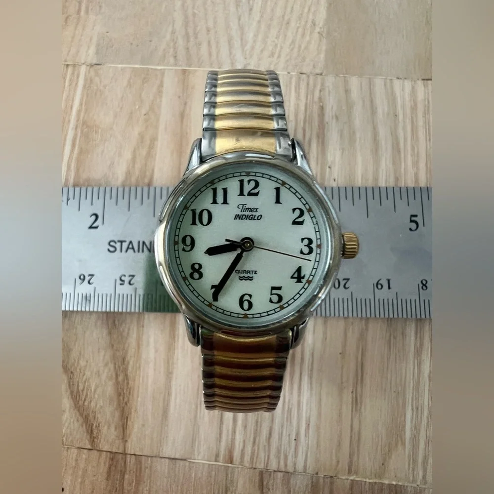 Timex indiglo Ladies two-tone bracelet watch NEW BATTERY